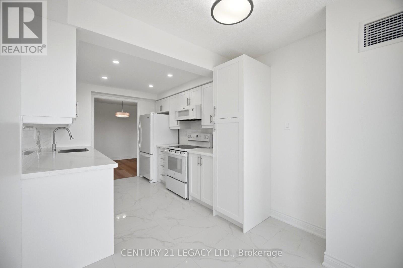 404 - 24 Hanover Road, Brampton, Ontario  L6S 5K8 - Photo 9 - W13163296
