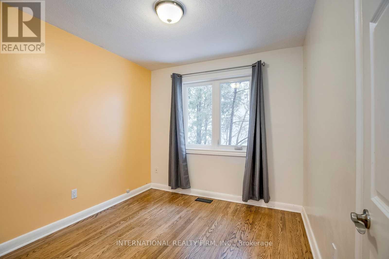 1327 Sheldon Avenue, Oakville, Ontario  L6L 2P9 - Photo 13 - W13163316