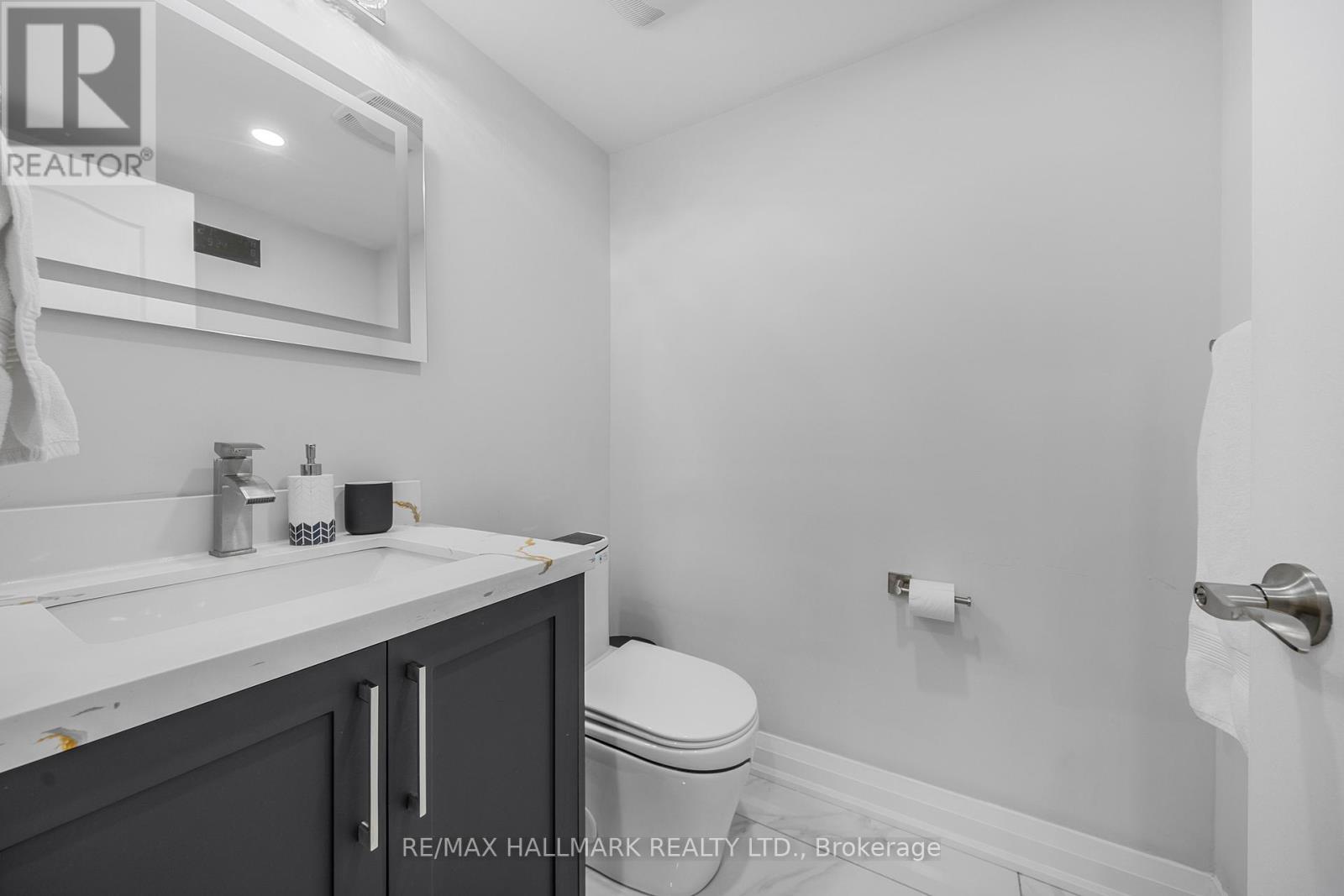 193 Robert Parkinson Drive, Brampton, Ontario  L7A 0G3 - Photo 11 - W13163356