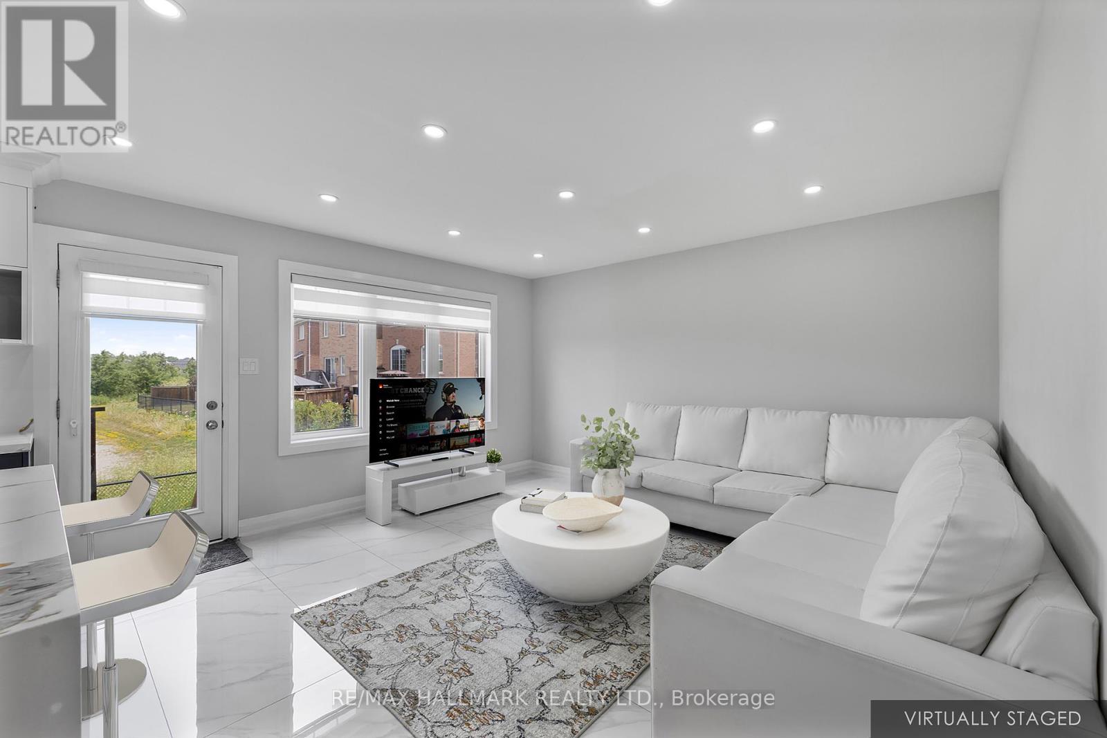 193 Robert Parkinson Drive, Brampton, Ontario  L7A 0G3 - Photo 4 - W13163356