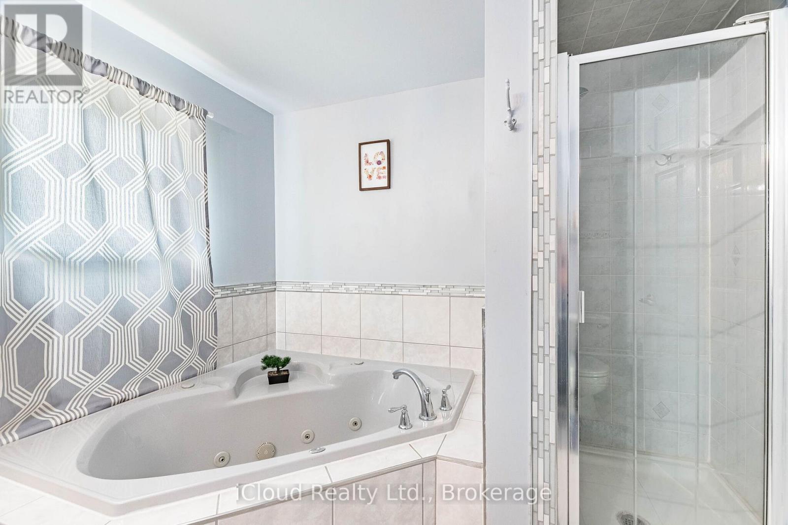 52 Buttercup Lane, Brampton, Ontario  L6R 1N1 - Photo 22 - W13163428