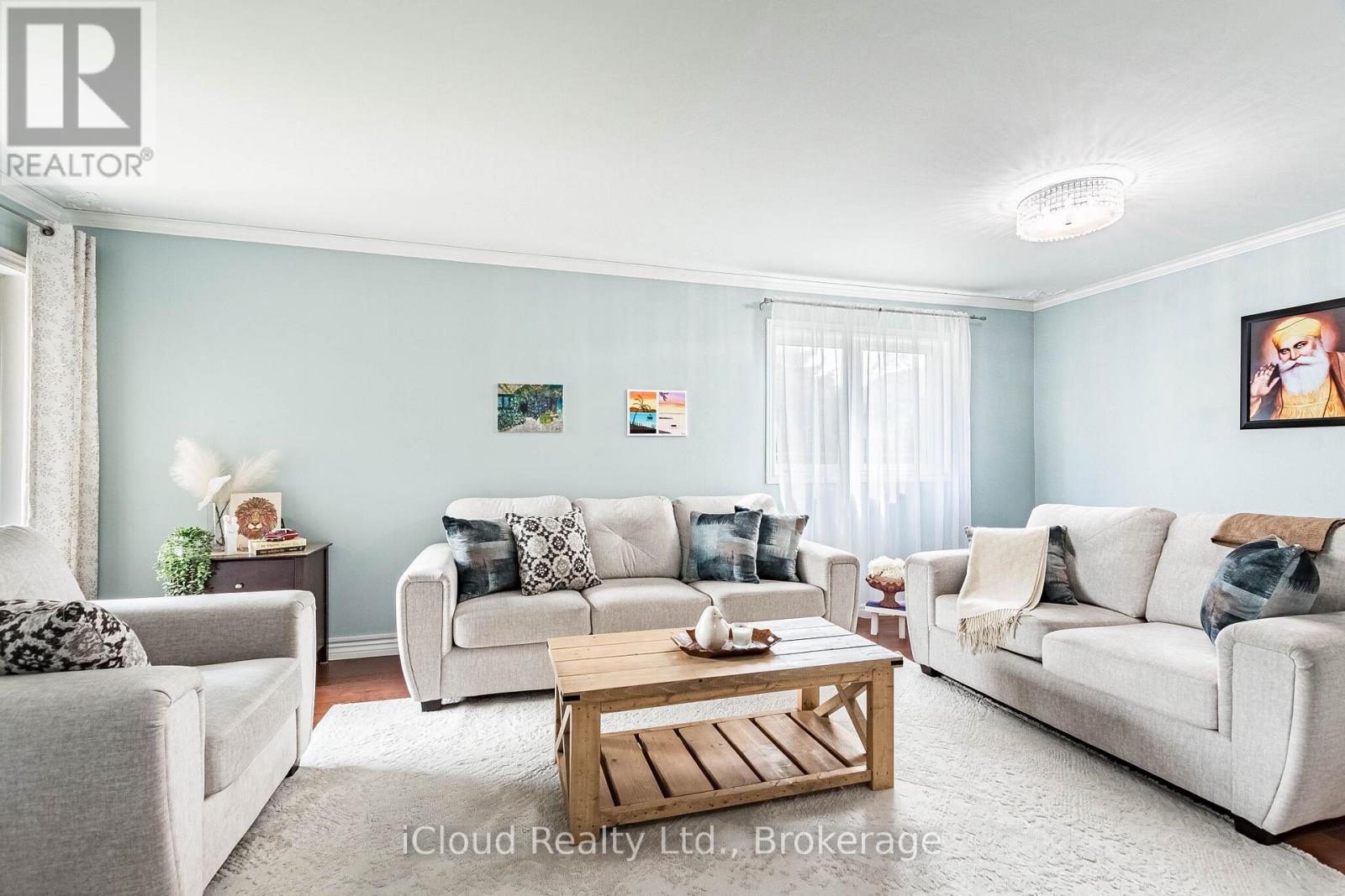 52 Buttercup Lane, Brampton, Ontario  L6R 1N1 - Photo 8 - W13163428