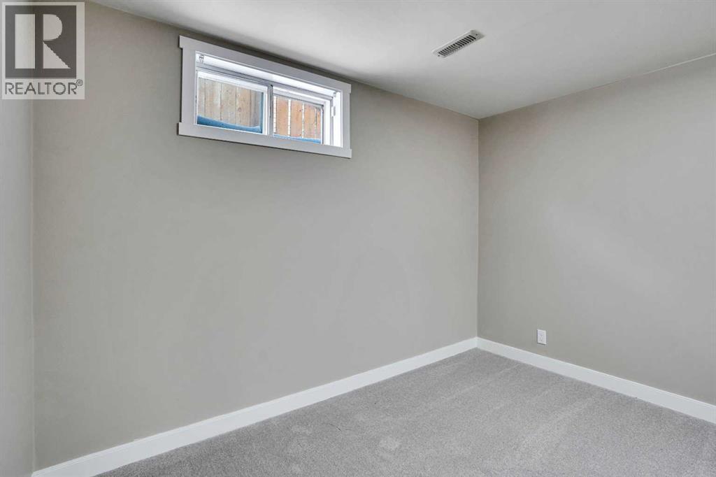 363 Templeside Circle NE, Calgary, Alberta  T1Y 3M1 - Photo 32 - A2296832