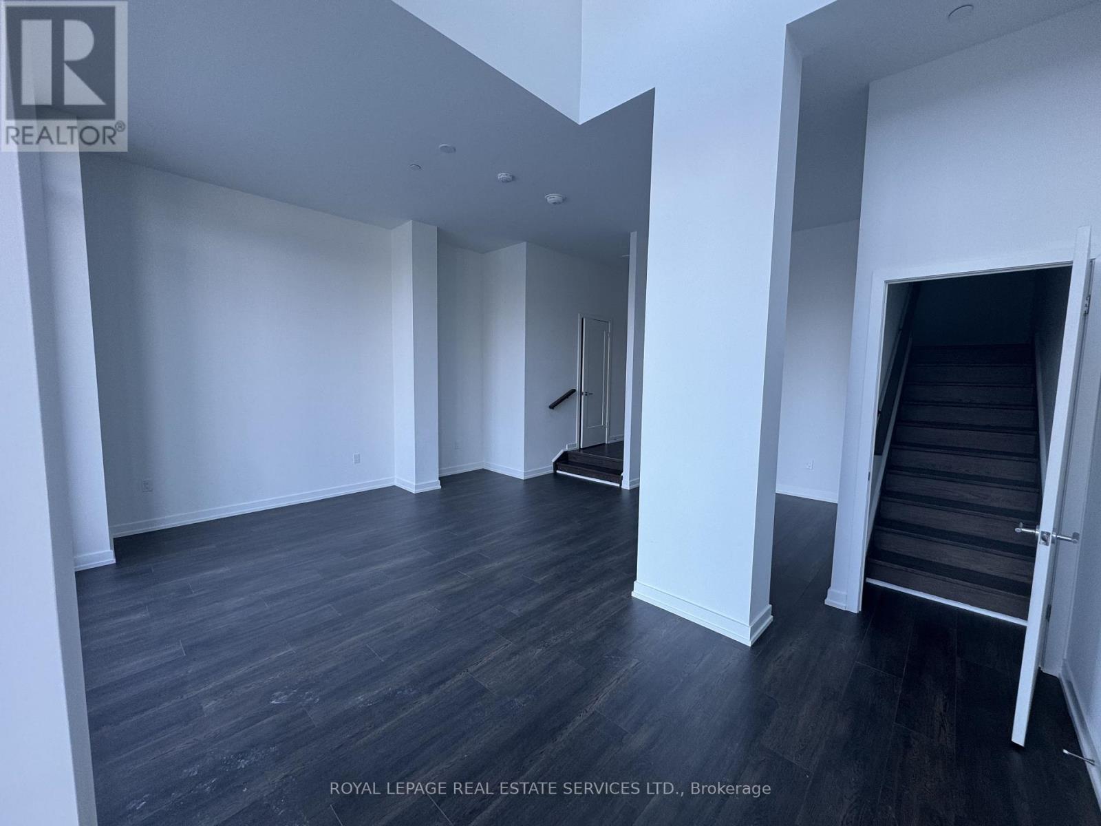 105 - 801 The Queensway, Toronto, Ontario  M8Z 1N4 - Photo 3 - W13163452
