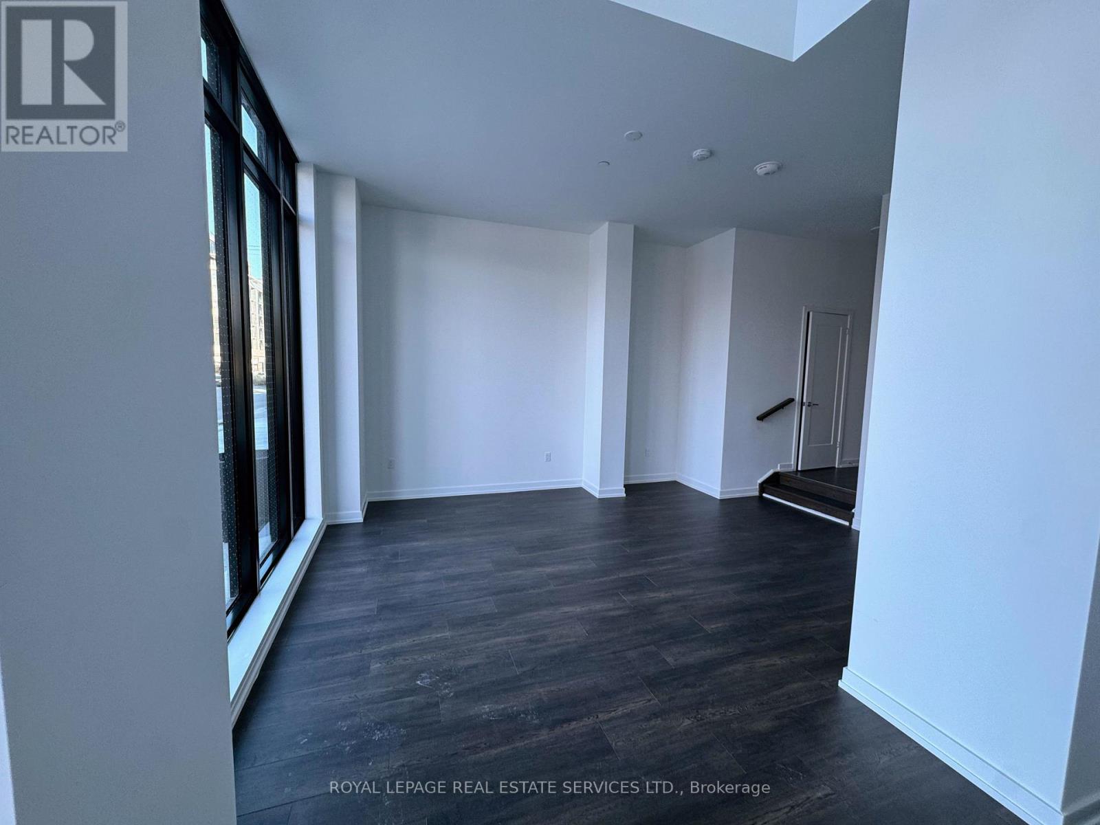 105 - 801 The Queensway, Toronto, Ontario  M8Z 1N4 - Photo 4 - W13163452