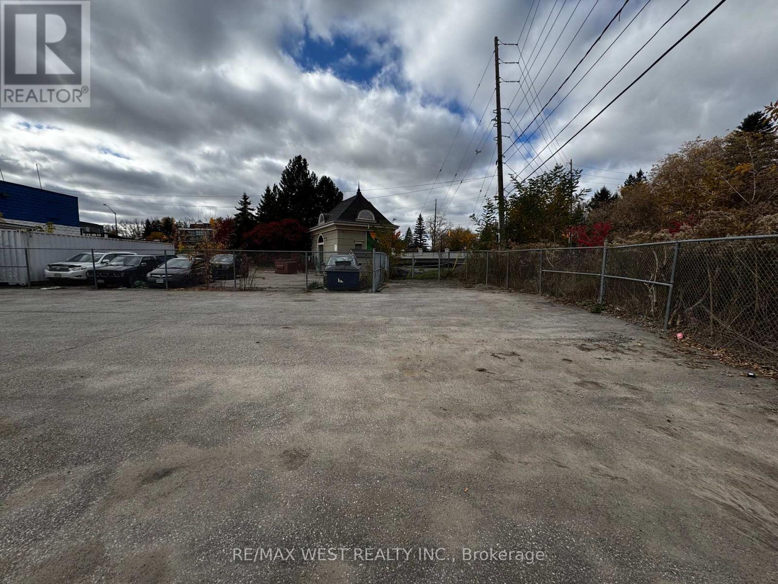 15 Mill Street N, Caledon, Ontario  L7E 1C1 - Photo 4 - W13163482