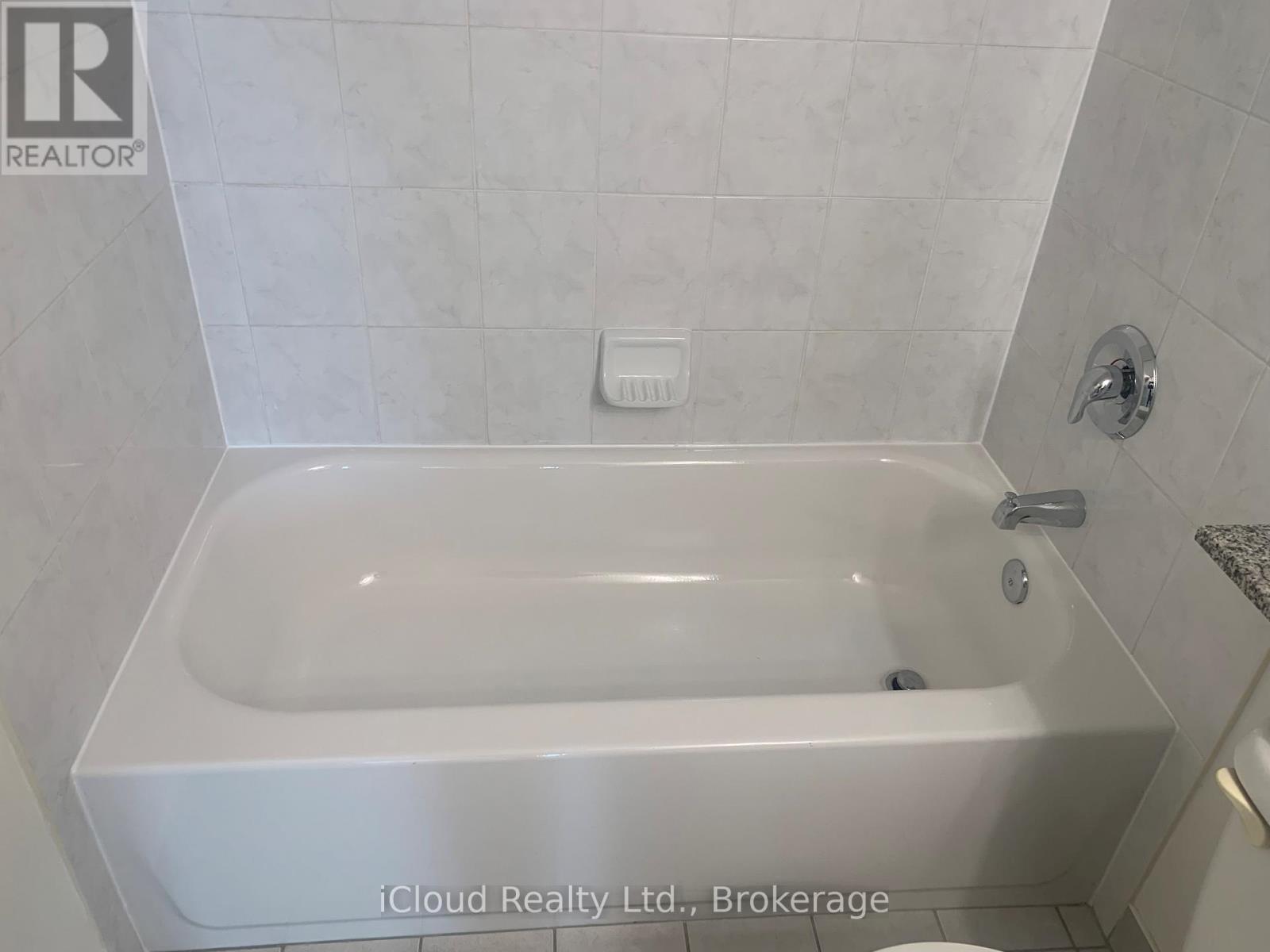 1604 - 4850 Glen Erin Drive, Mississauga, Ontario  L5M 7S1 - Photo 11 - W13163528