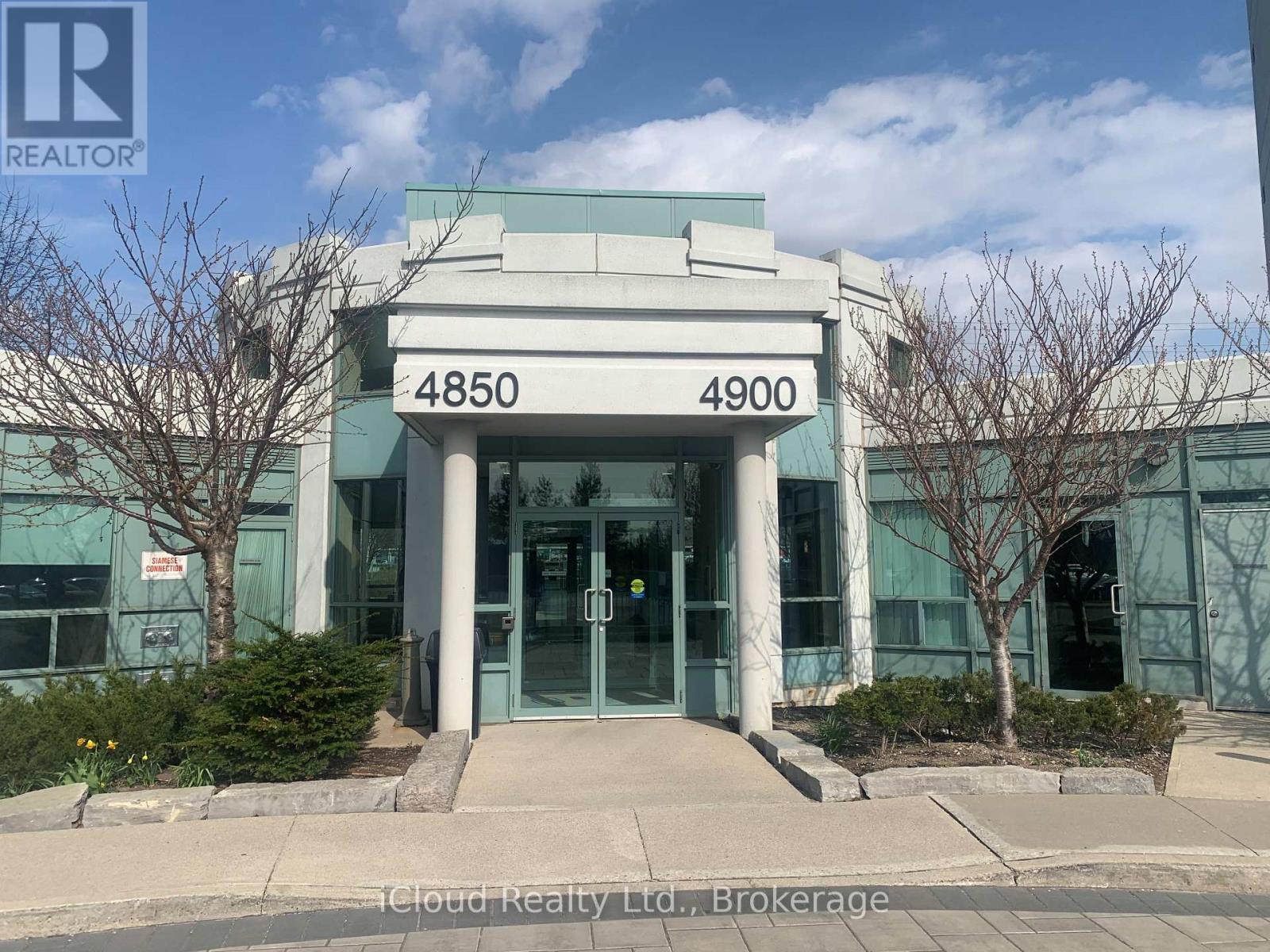 1604 - 4850 Glen Erin Drive, Mississauga, Ontario  L5M 7S1 - Photo 2 - W13163528