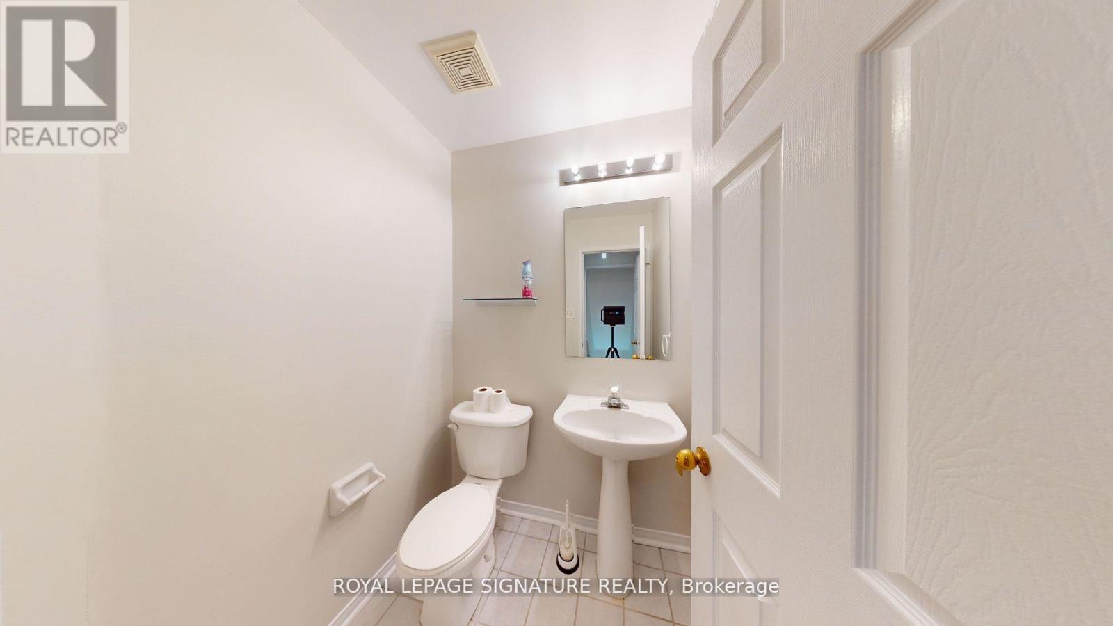 3373 Mcdowell Drive, Mississauga, Ontario  L5M 6R8 - Photo 30 - W13163530