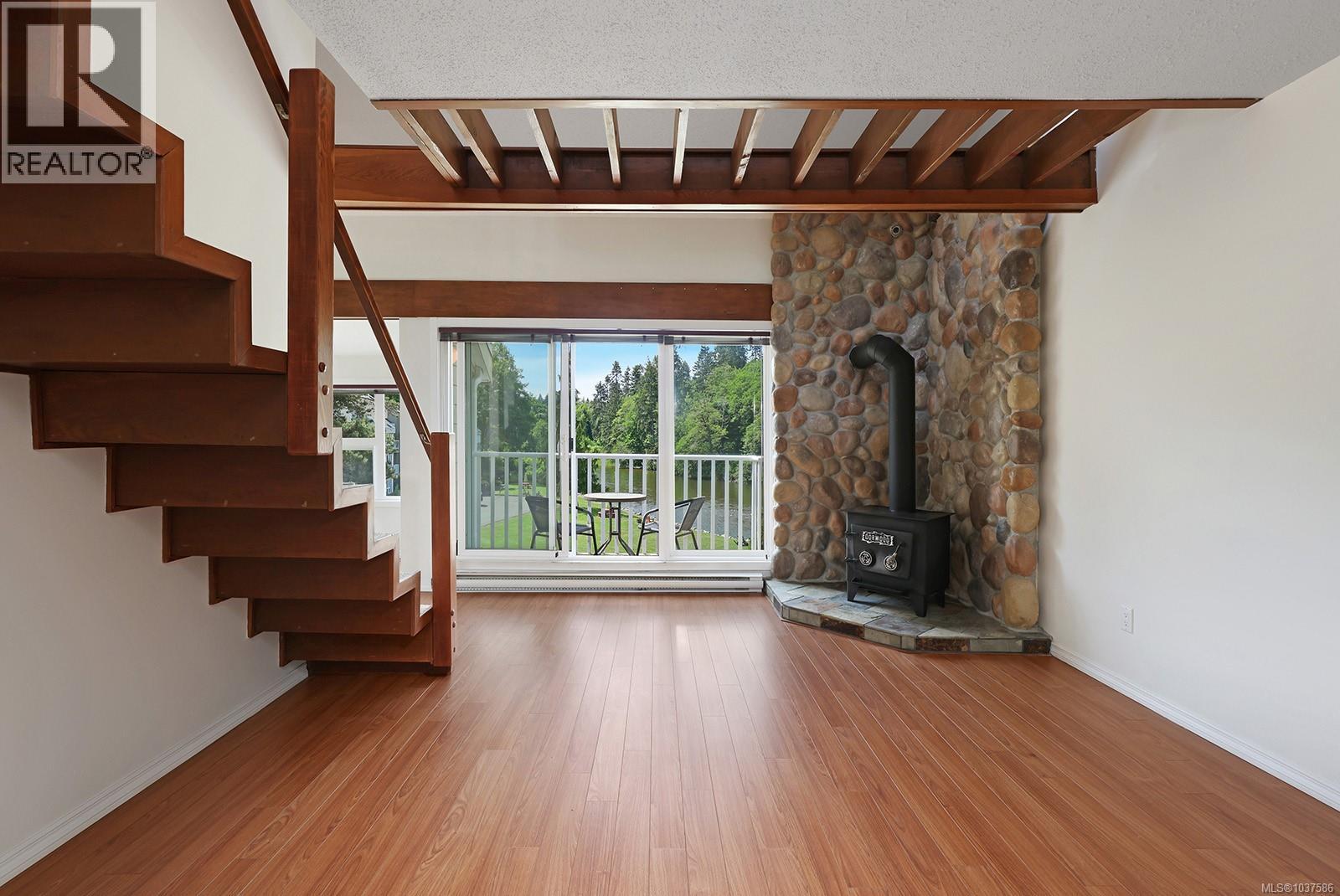 315 205 1st St, Courtenay, British Columbia  V9N 1A5 - Photo 13 - 1037586
