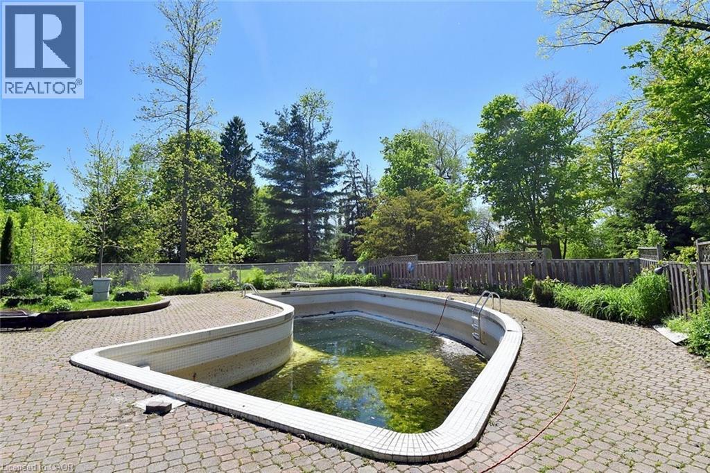 938 Courtland Drive, Ancaster, Ontario  L9G 3L1 - Photo 40 - 40832582