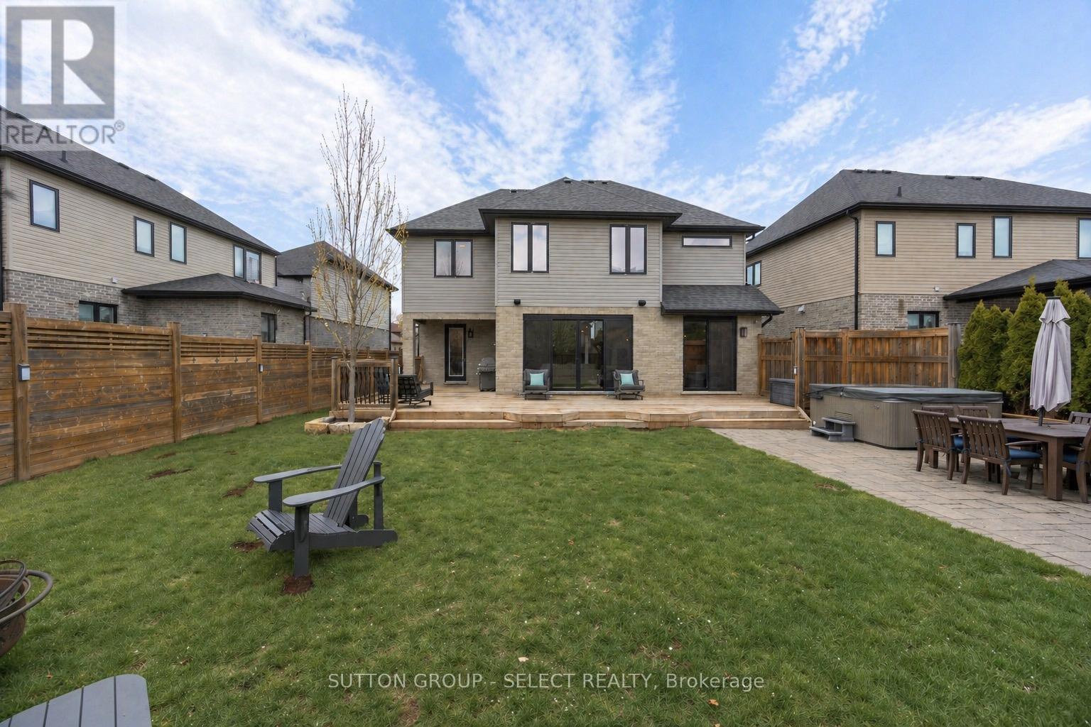 761 Hickorystick Key, London North, Ontario  N6G 0M9 - Photo 39 - X13163636