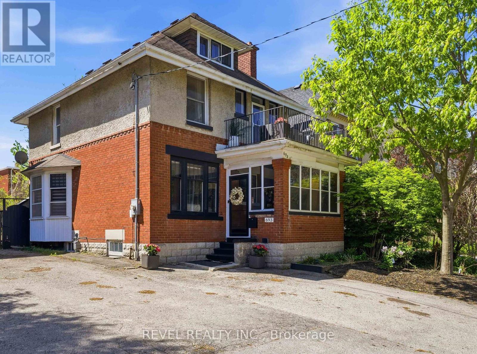 693 Queens Avenue, London East, Ontario N5W 3H4 - Photo 3 - X13163642