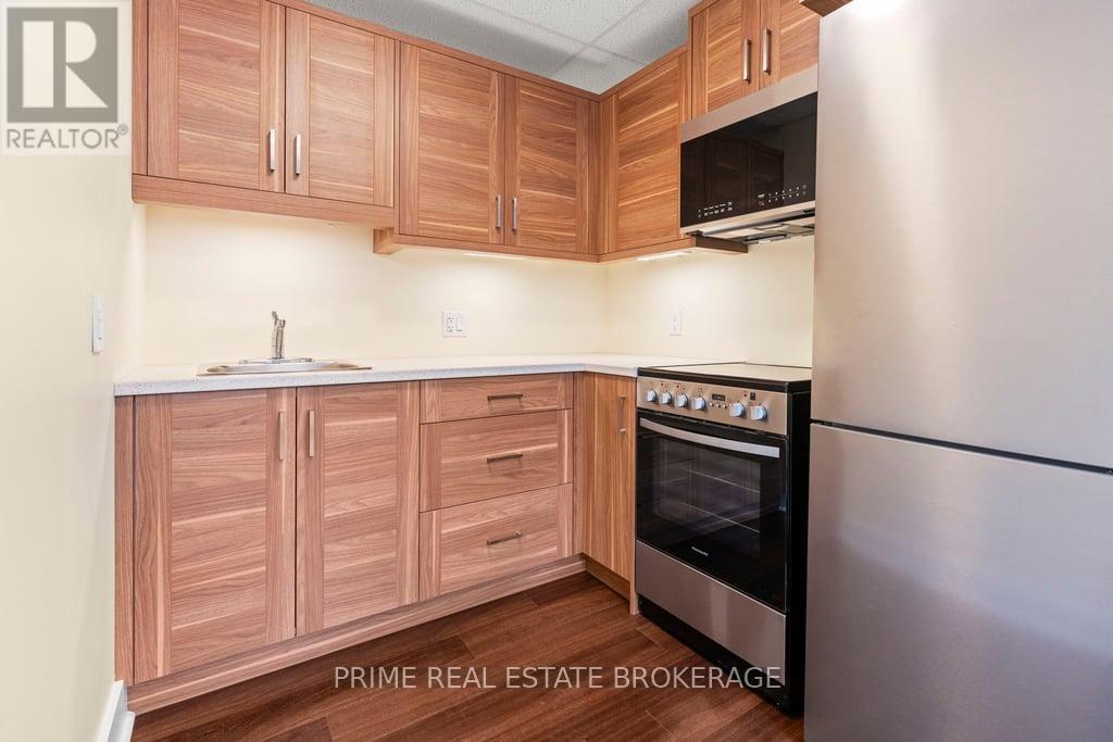 2 - 408 Talbot Street, St. Thomas, Ontario  N5P 1B8 - Photo 13 - X13163664