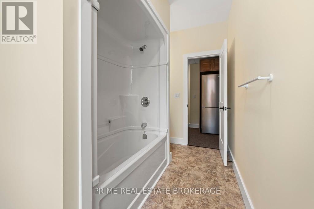 2 - 408 Talbot Street, St. Thomas, Ontario  N5P 1B8 - Photo 23 - X13163664