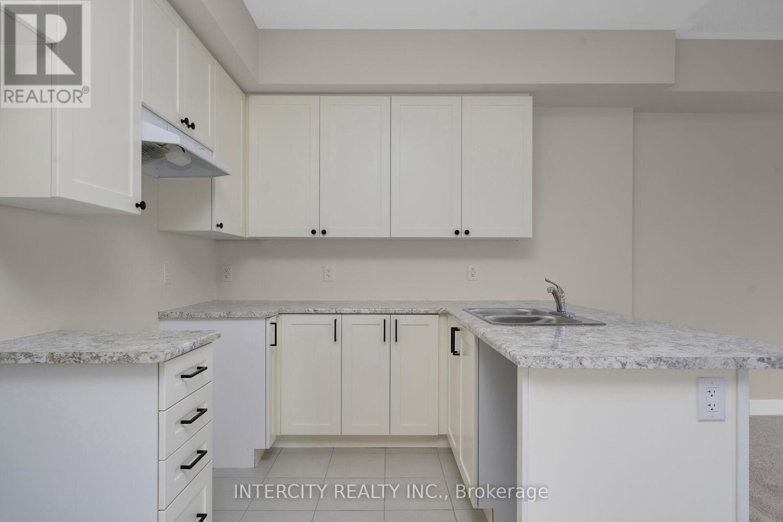 Blk 7 Unit 1 - 104 Walden Street, Shelburne, Ontario  L9V 3Y1 - Photo 10 - X13163178