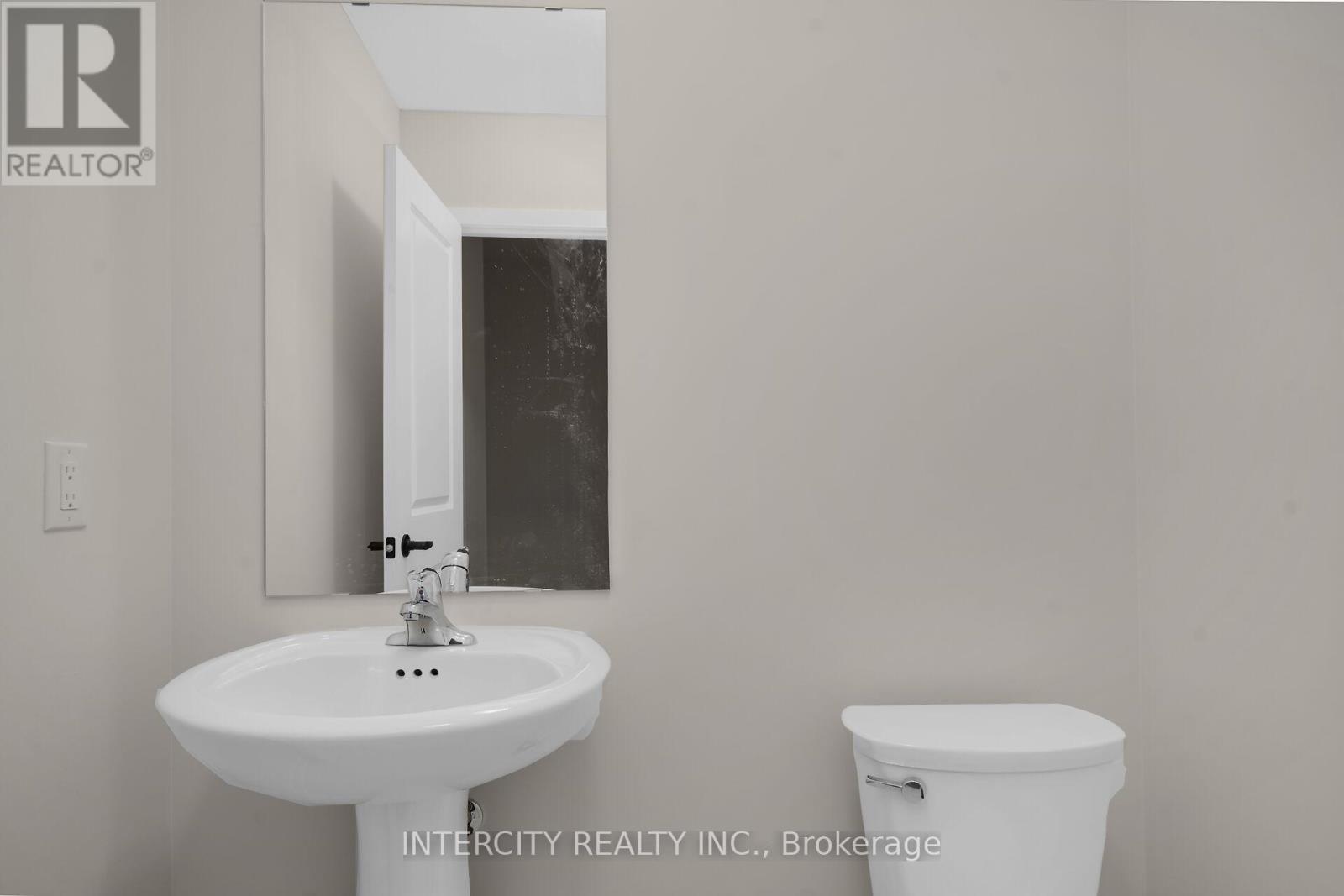 Blk 7 Unit 1 - 104 Walden Street, Shelburne, Ontario  L9V 3Y1 - Photo 14 - X13163178