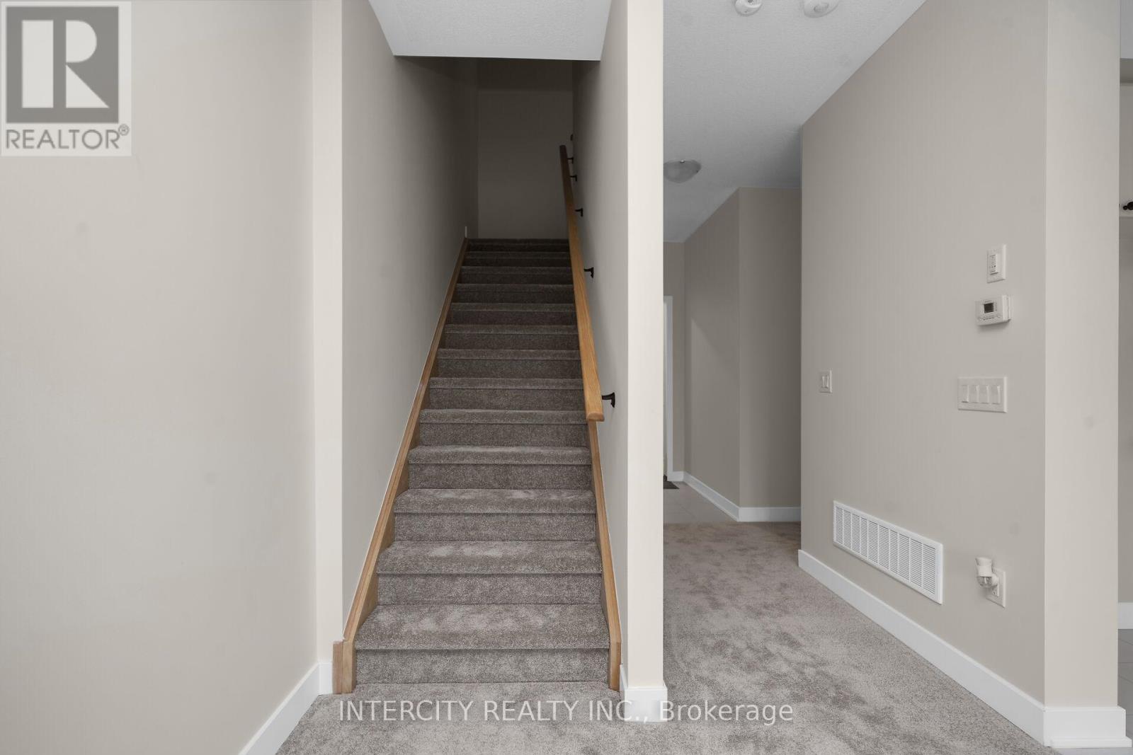 Blk 7 Unit 1 - 104 Walden Street, Shelburne, Ontario  L9V 3Y1 - Photo 15 - X13163178