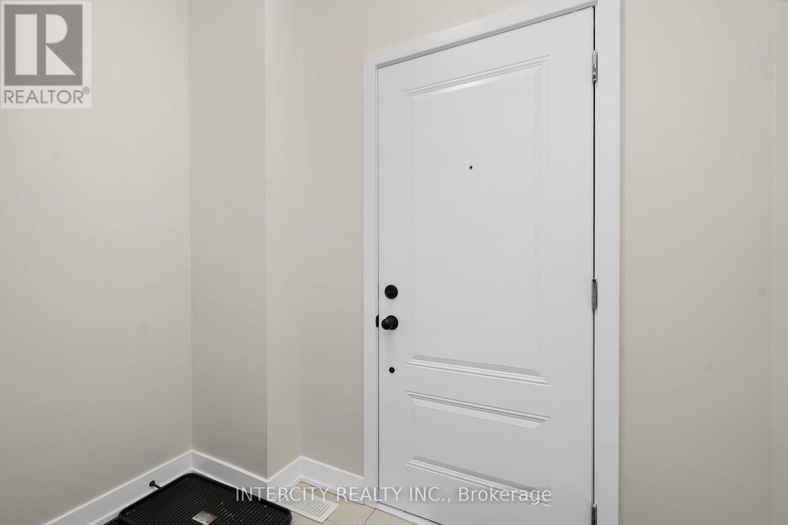 Blk 7 Unit 1 - 104 Walden Street, Shelburne, Ontario  L9V 3Y1 - Photo 3 - X13163178