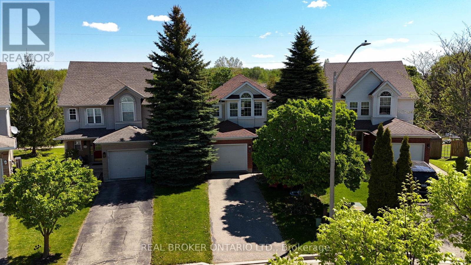 179 Dalecroft Place, Waterloo, Ontario  N2T 2T1 - Photo 4 - X13163182
