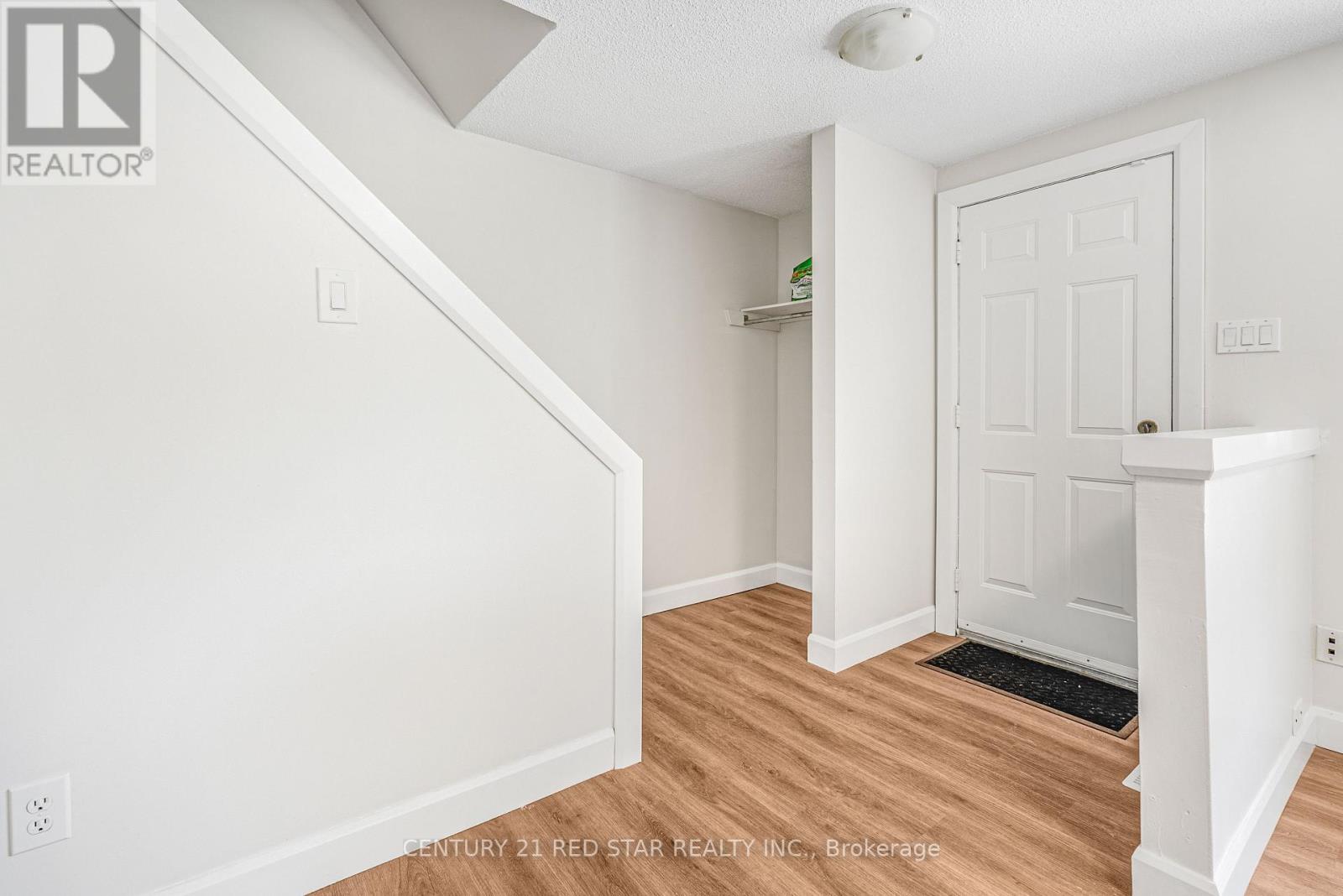 26a Helene Crescent, Waterloo, Ontario  N2L 5E5 - Photo 7 - X13163194