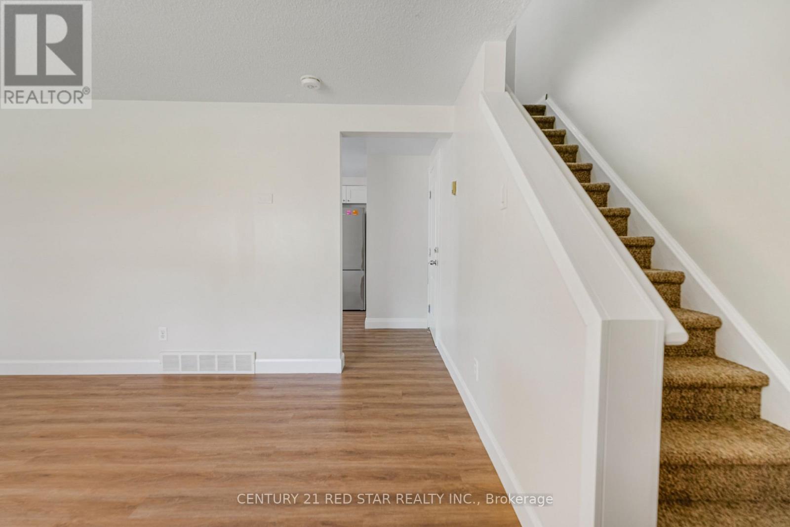 26a Helene Crescent, Waterloo, Ontario  N2L 5E5 - Photo 9 - X13163194