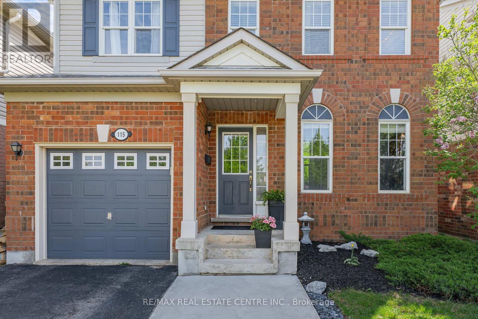 115 Arthur Fach Drive, Cambridge, Ontario  N1T 2G1 - Photo 3 - X13163310