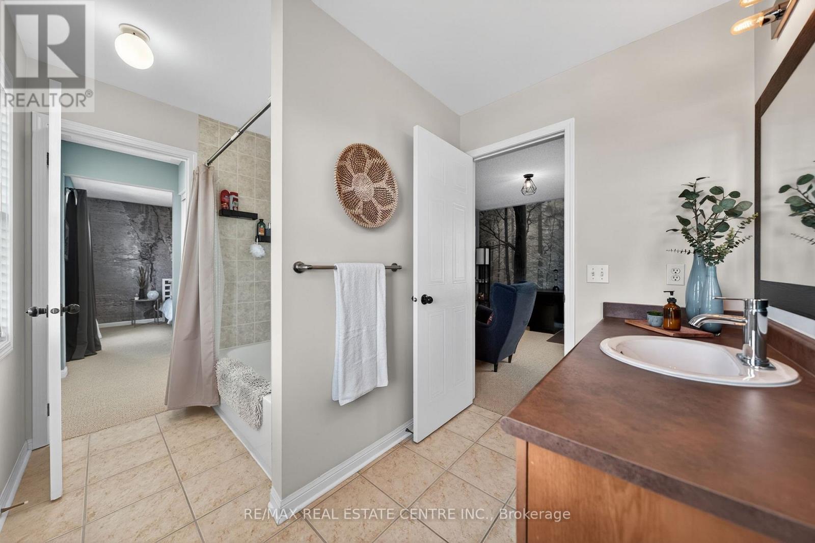 115 Arthur Fach Drive, Cambridge, Ontario  N1T 2G1 - Photo 34 - X13163310