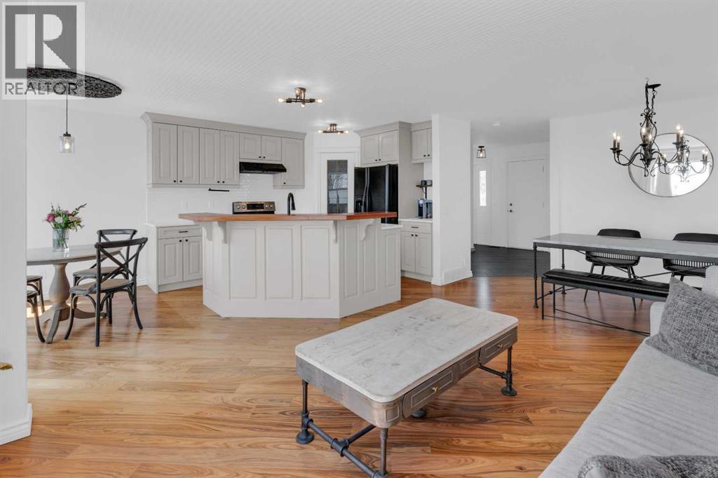 223 Arbour Stone Rise NW, Calgary, Alberta  T3G 4N3 - Photo 3 - A2313832