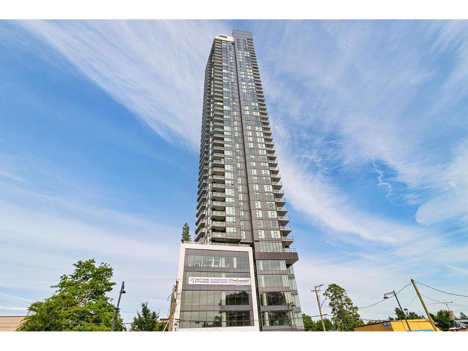 2702 10750 135A STREET, Surrey, British Columbia