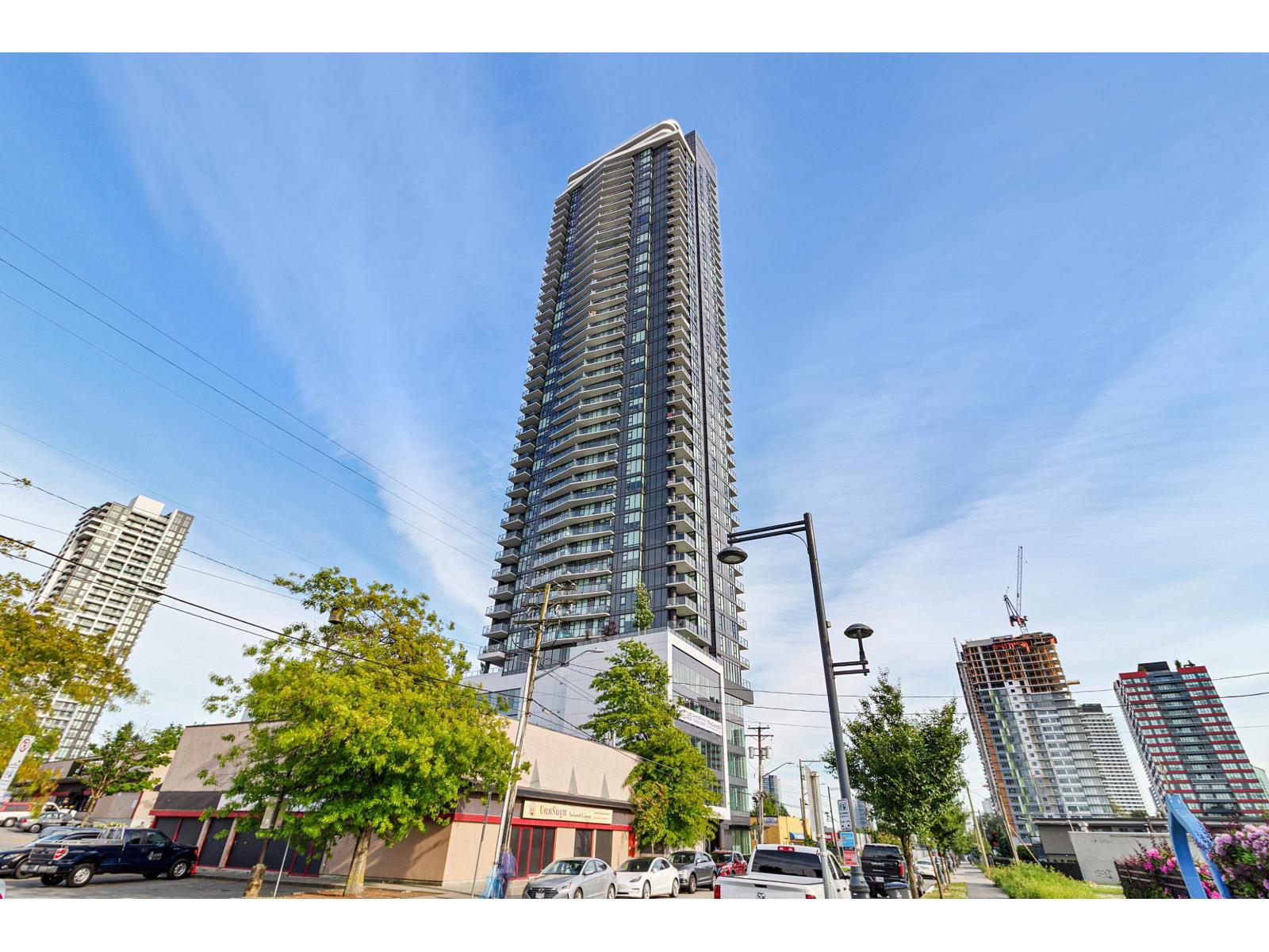 2702 10750 135a Street, Surrey, British Columbia  V3T 0V4 - Photo 3 - R3126200