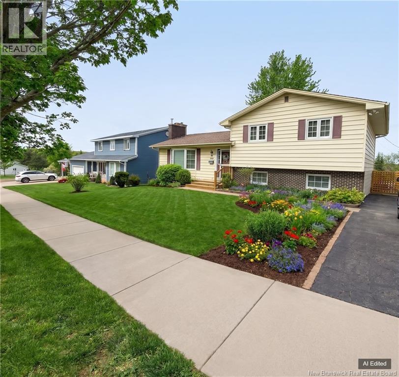 857 Frampton Lane, Moncton, New Brunswick  E1G 1S1 - Photo 2 - NB138470
