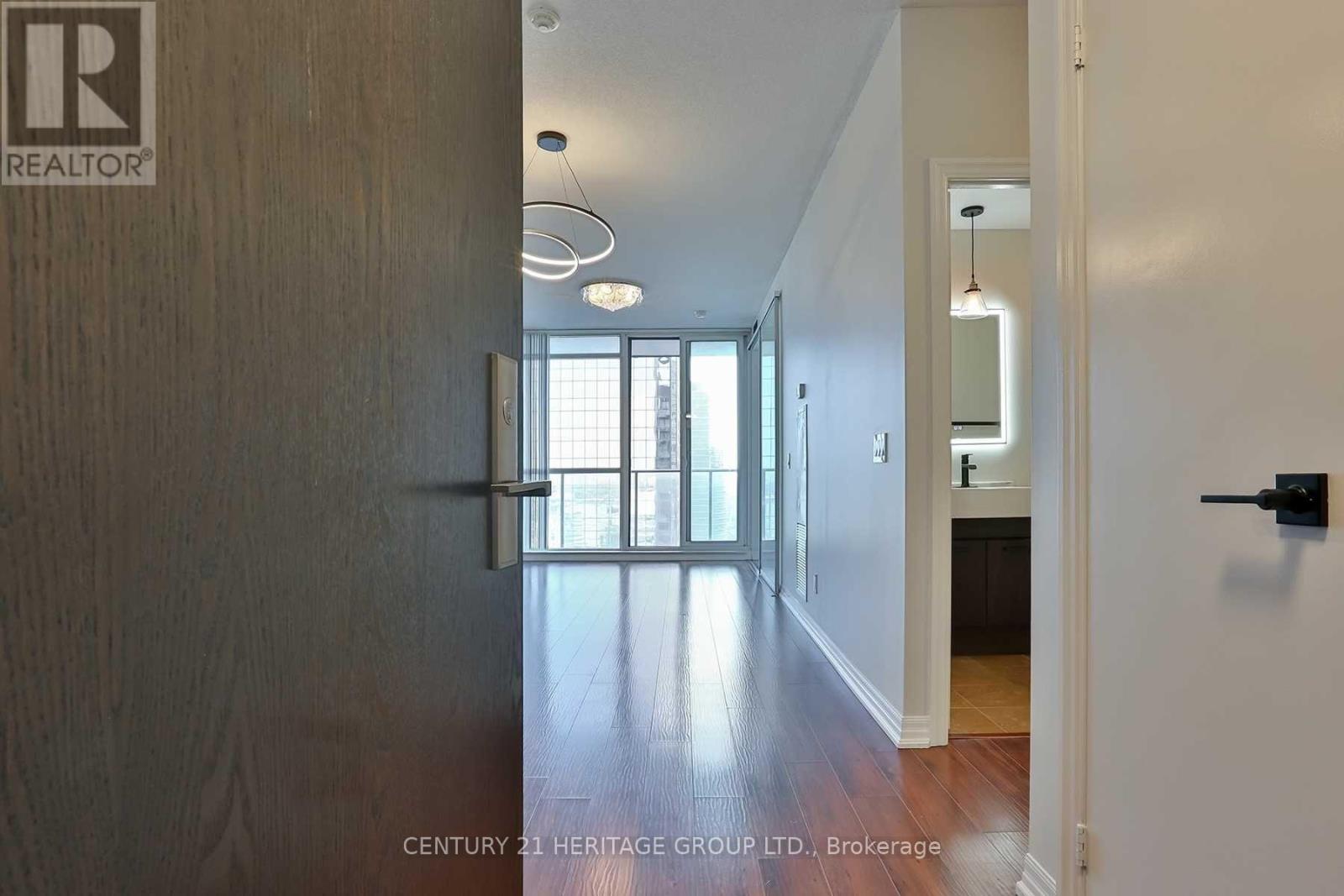 PH603 - 770 BAY STREET