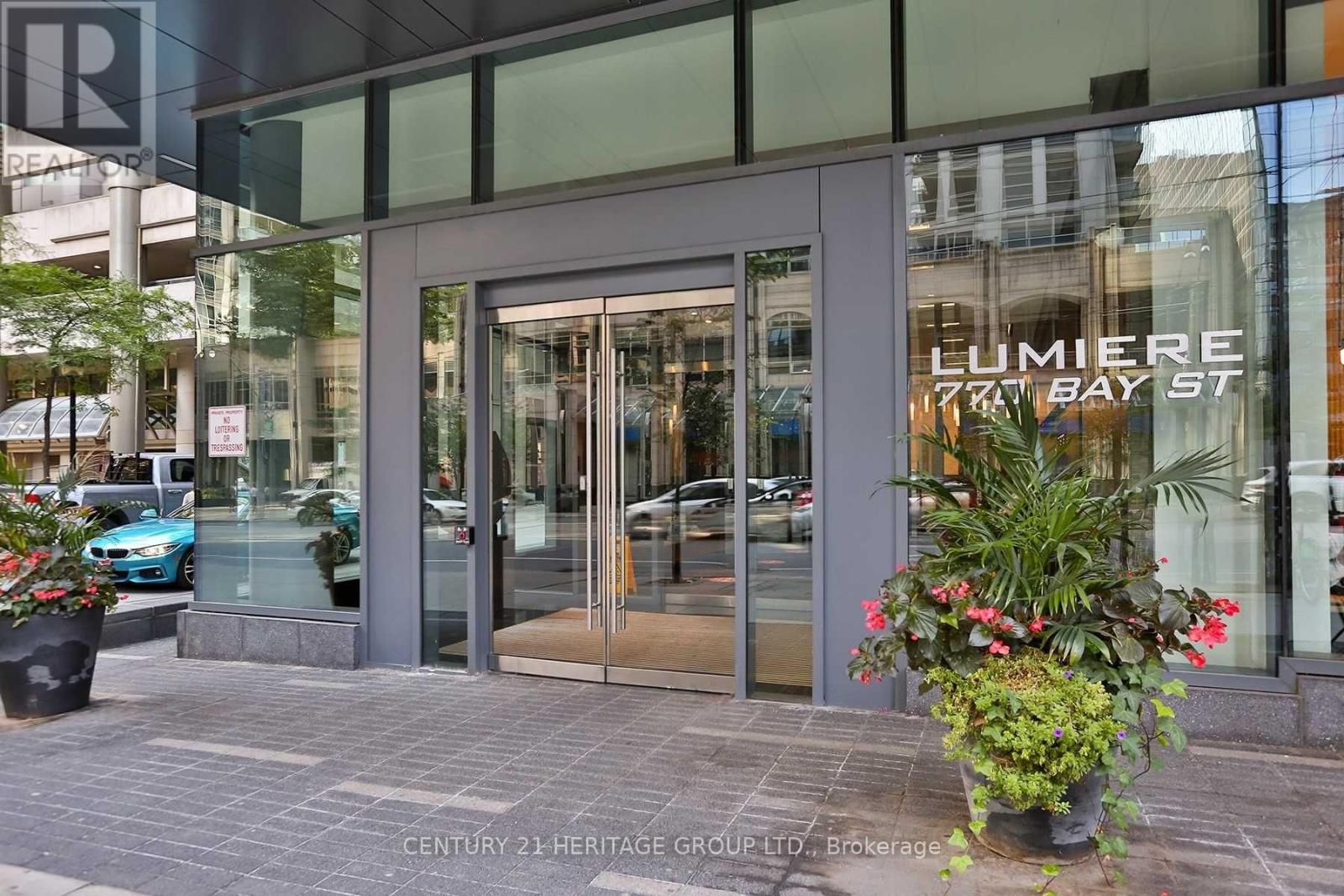 Ph603 - 770 Bay Street, Toronto, Ontario  M5G 0A6 - Photo 3 - C13163690