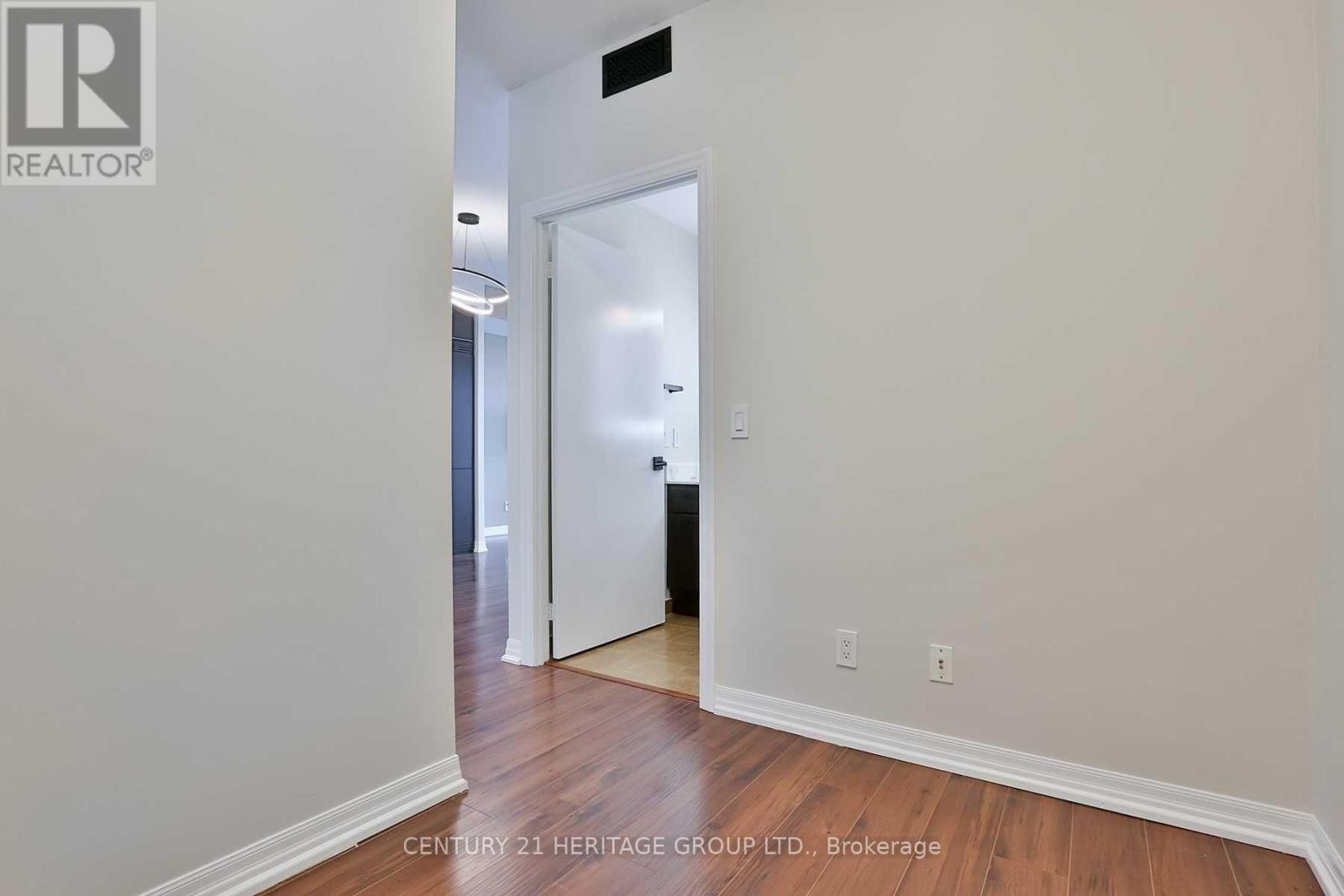 Ph603 - 770 Bay Street, Toronto, Ontario  M5G 0A6 - Photo 34 - C13163690