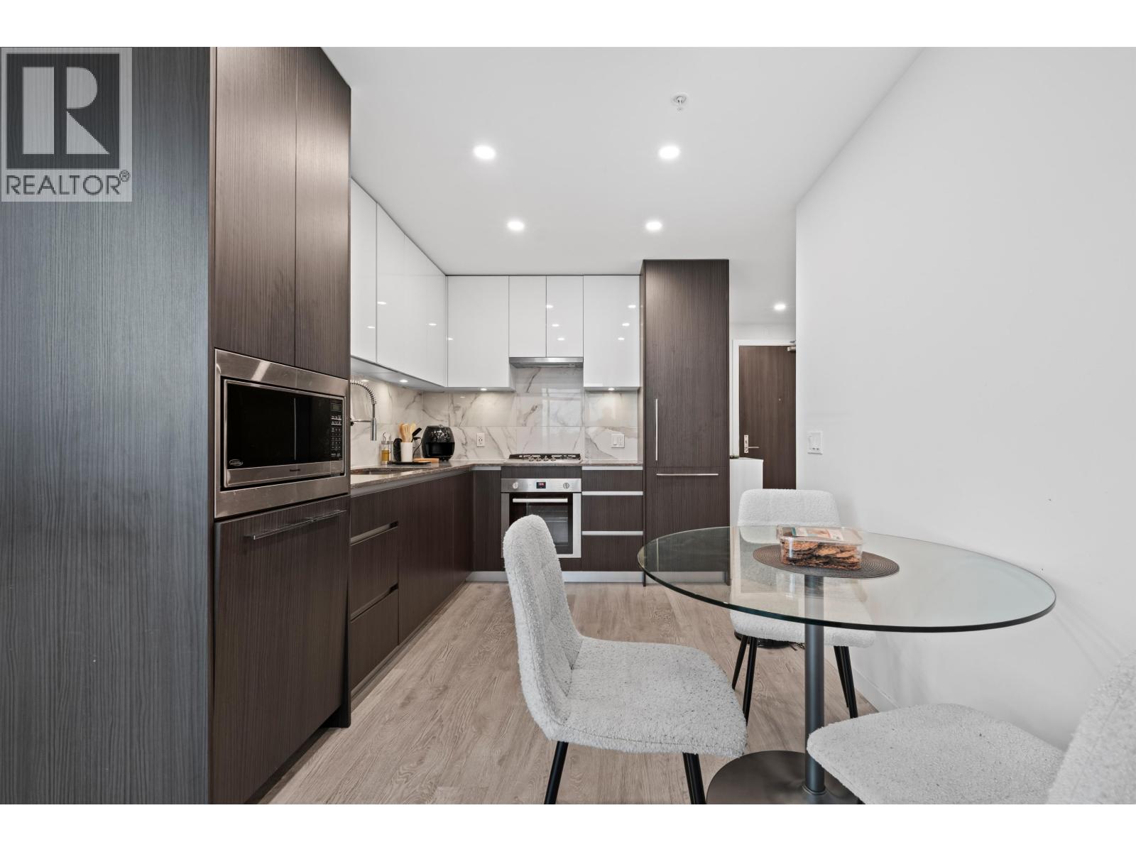 703 5333 Goring Street, Burnaby, British Columbia  V5B 3A2 - Photo 13 - R3126359