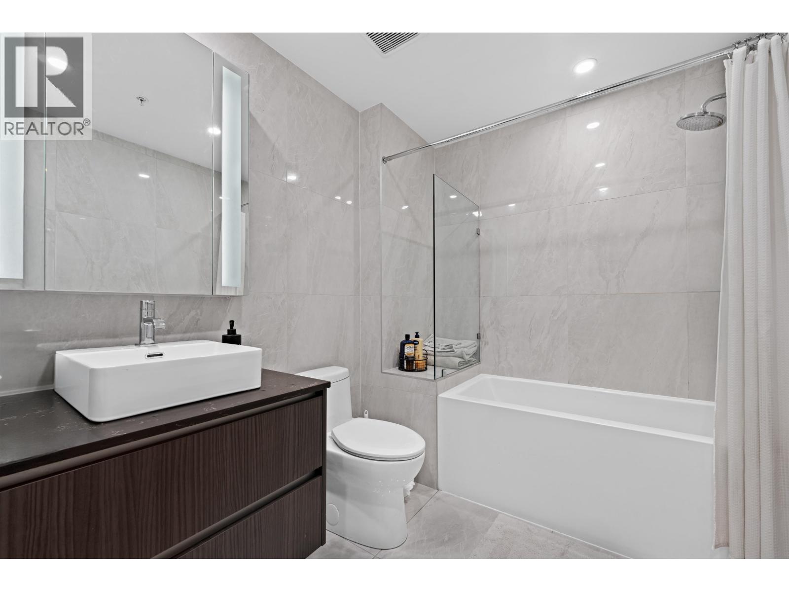 703 5333 Goring Street, Burnaby, British Columbia  V5B 3A2 - Photo 17 - R3126359