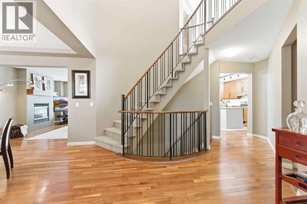 39 Evercreek Bluffs Road SW, Calgary, Alberta  T2Y 4P3 - Photo 10 - A2312372