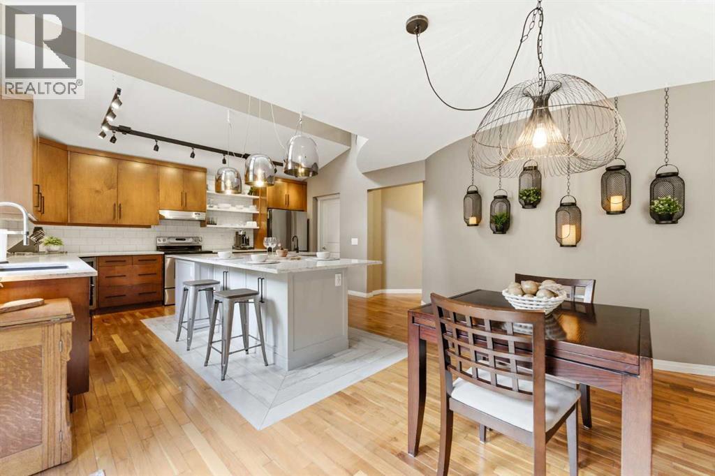 39 Evercreek Bluffs Road SW, Calgary, Alberta  T2Y 4P3 - Photo 18 - A2312372
