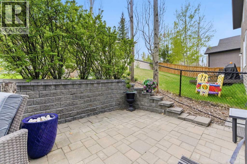 39 Evercreek Bluffs Road SW, Calgary, Alberta  T2Y 4P3 - Photo 45 - A2312372