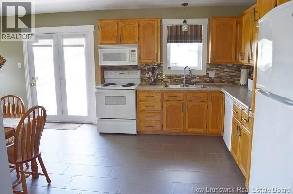 10 King Street, Shediac, New Brunswick  E4P 1X9 - Photo 6 - NB140130