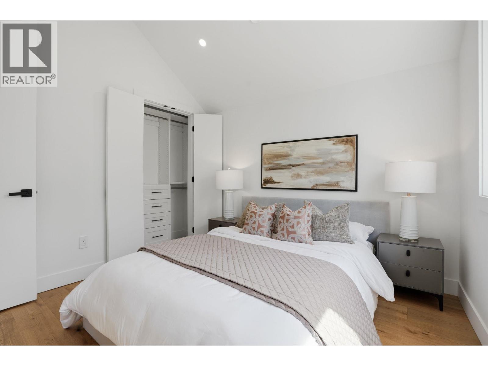 2436 E 20th Avenue, Vancouver, British Columbia  V5M 2T6 - Photo 5 - R3126917