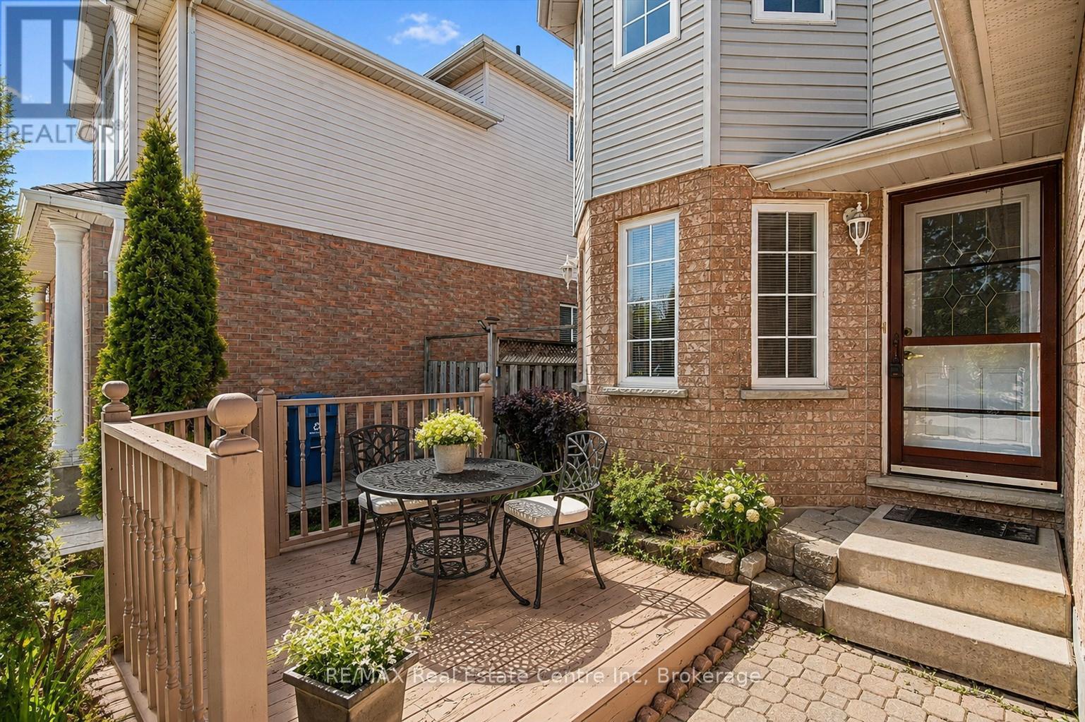 19 Ryde Road, Guelph, Ontario  N1K 1V8 - Photo 2 - X13163670
