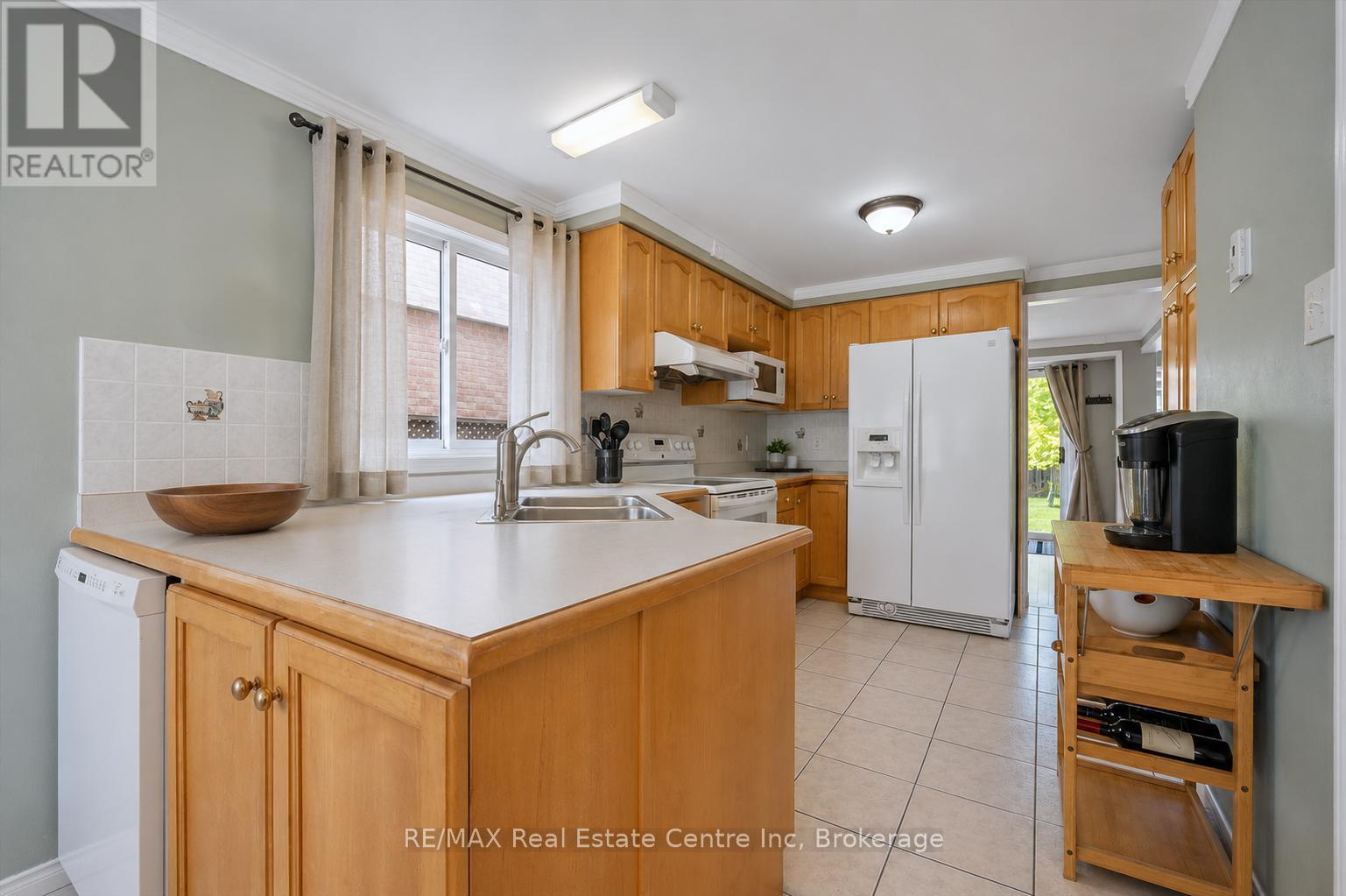 19 Ryde Road, Guelph, Ontario  N1K 1V8 - Photo 6 - X13163670