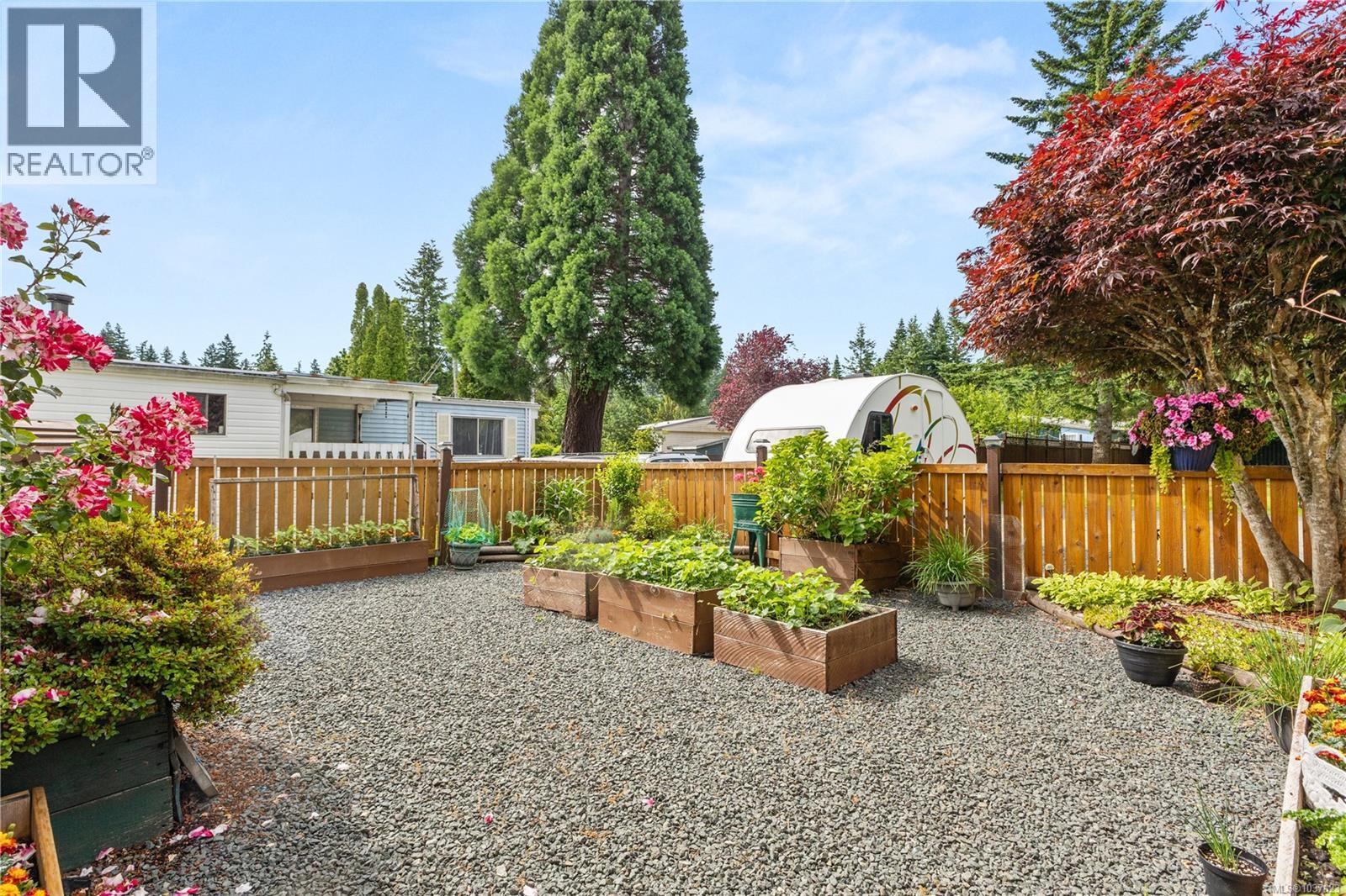 122 2700 Woodburn Rd, Campbell River, British Columbia  V9W 4R4 - Photo 2 - 1037623