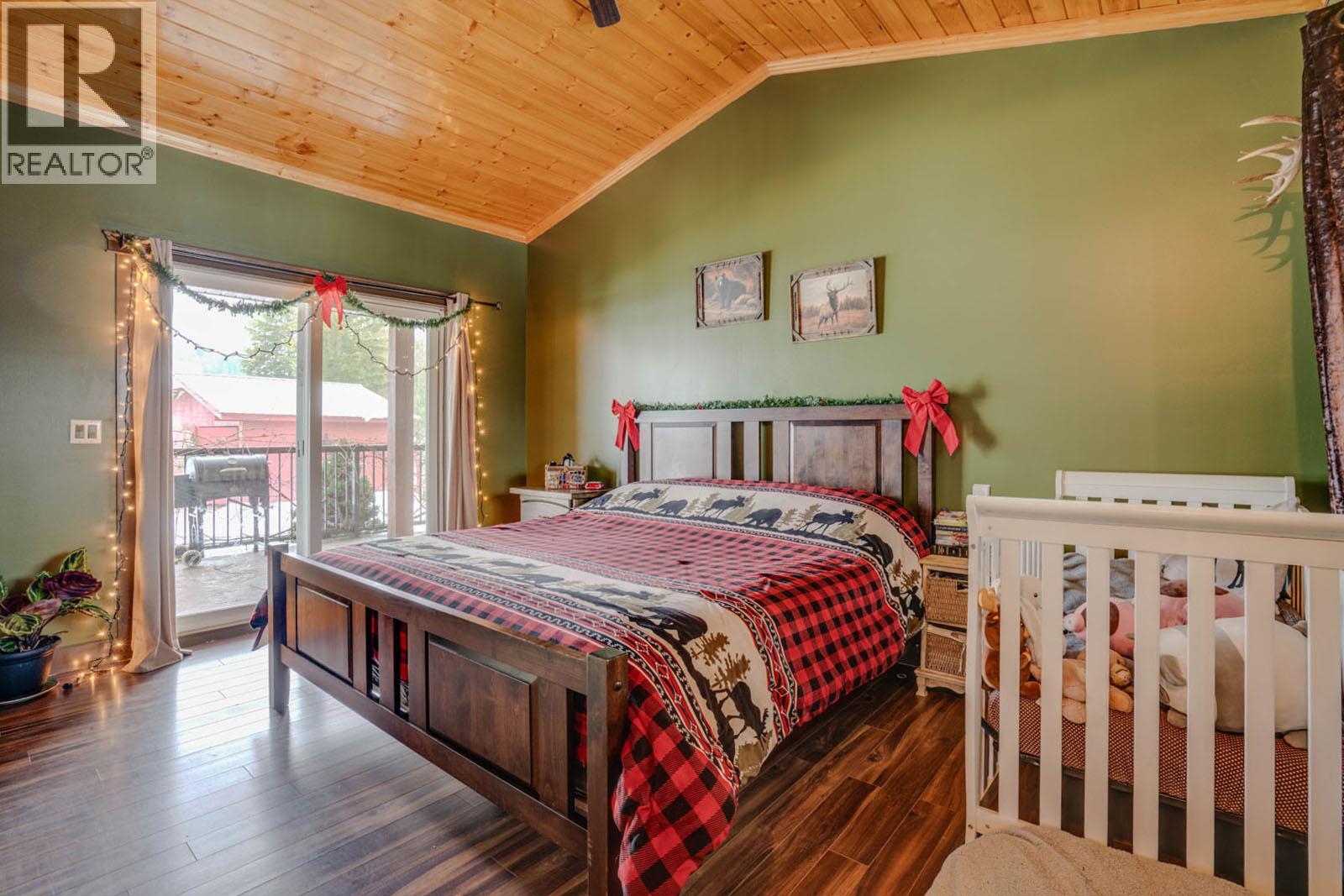 1519 Highway 6 Highway, Cherryville, British Columbia  V0E 2G1 - Photo 29 - 10371130