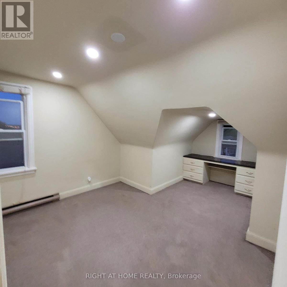 2nd Floor - 224 College Avenue, Oshawa, Ontario  L1J 1R7 - Photo 17 - E13163558