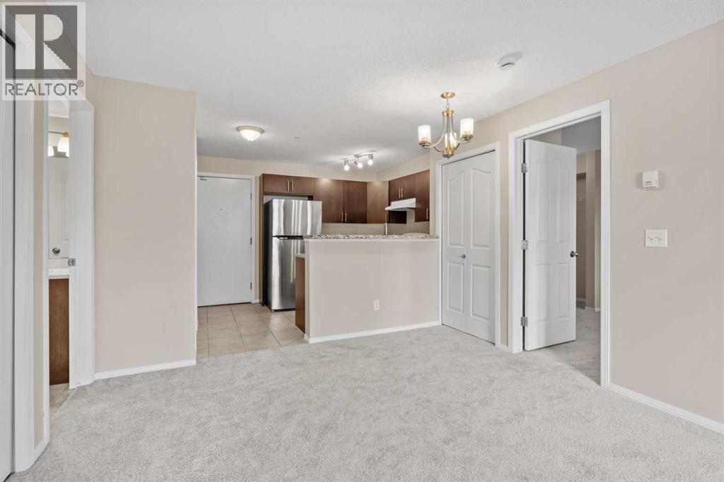 1203, 8 Bridlecrest Drive SW, Calgary, Alberta  T2Y 0H6 - Photo 5 - A2310527