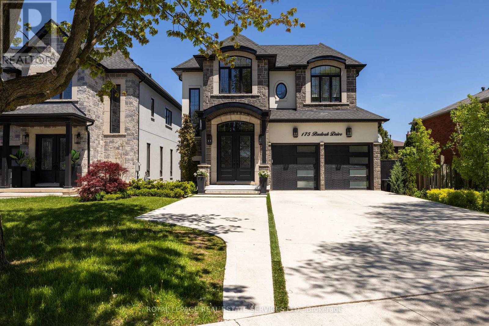175 BURLOAK DRIVE W, Oakville, Ontario