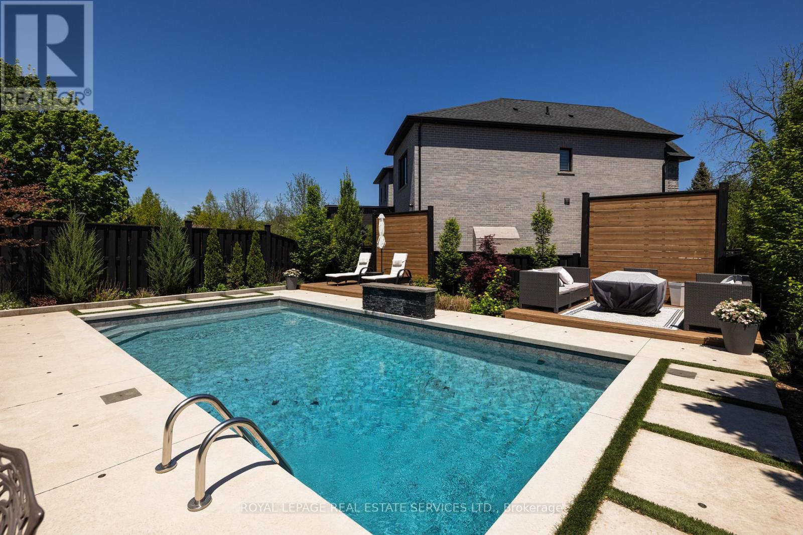 175 Burloak Drive W, Oakville, Ontario  L6L 6E6 - Photo 44 - W13059838